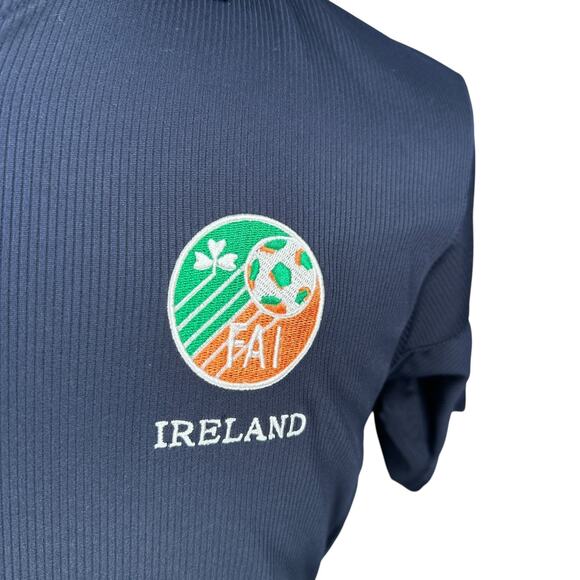 Umbro 2001 2002 Ireland National Football Team Jersey Men’s Medium Blue Soccer - Picture 3 of 12